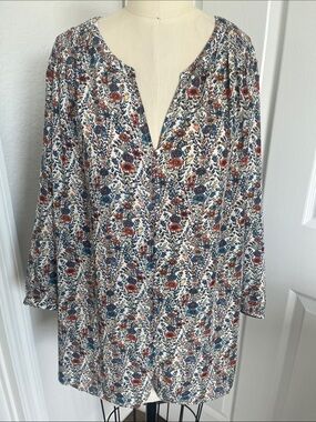 Rose & Olive Cream Tunic Top Floral Print Flowy Fall Autumn Lightweight Feminine